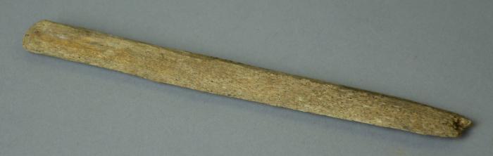 Bone lance tip